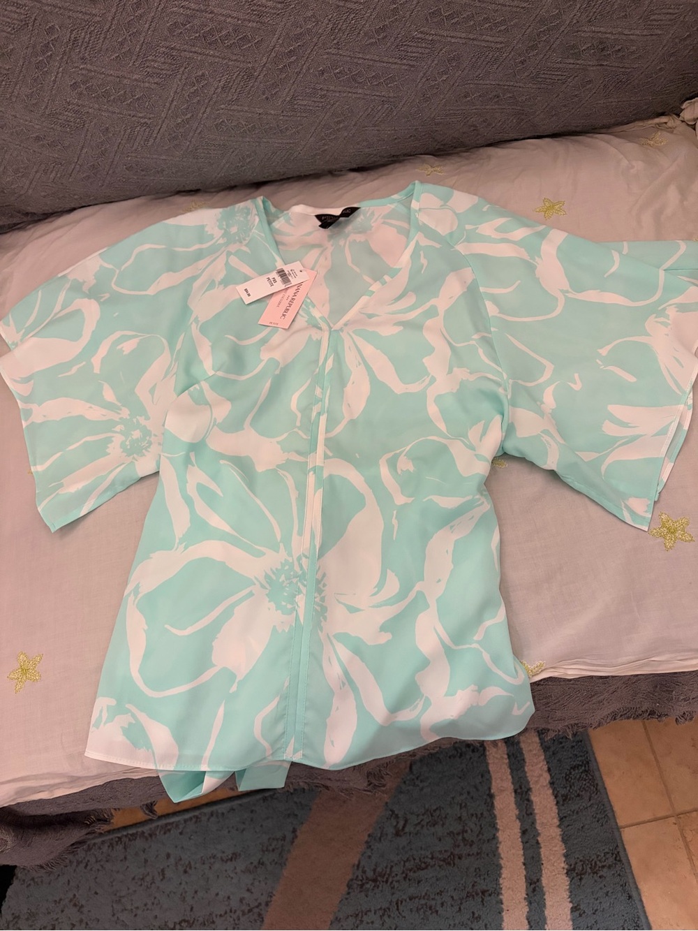 Banana Republic Light Aqua and White Floral V-Neck Blouse